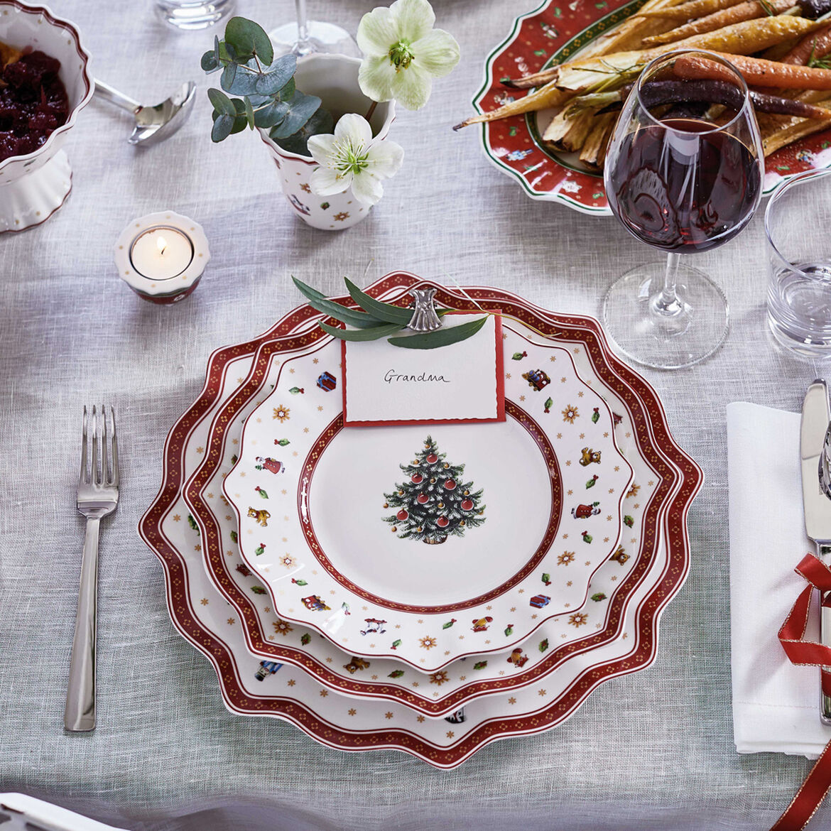 VILLEROY & BOCH - Toy's Delight White Deep Plate 26cm Christmas Table
