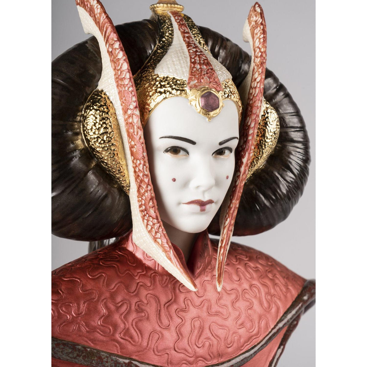 LLADRO' Scultura Queen Amidala™ in The Throne Room Serie Limitata 55x32cm Porcellana