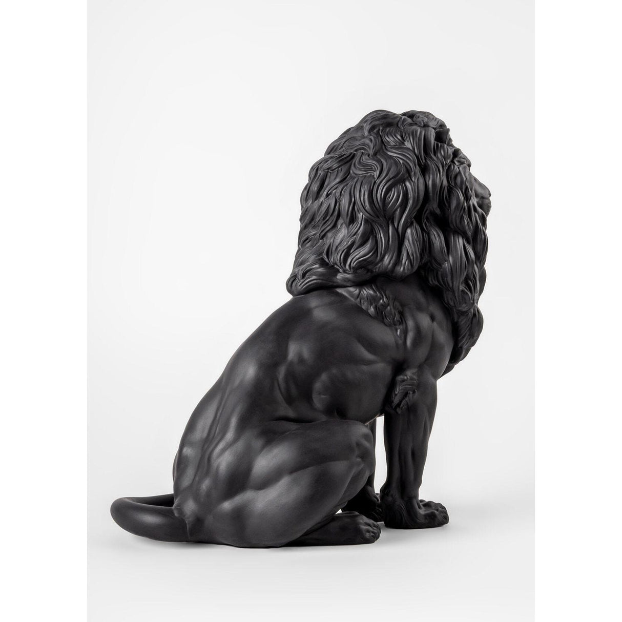 LLADRO' Scultura Leone Maestoso 43x25cm Porcellana