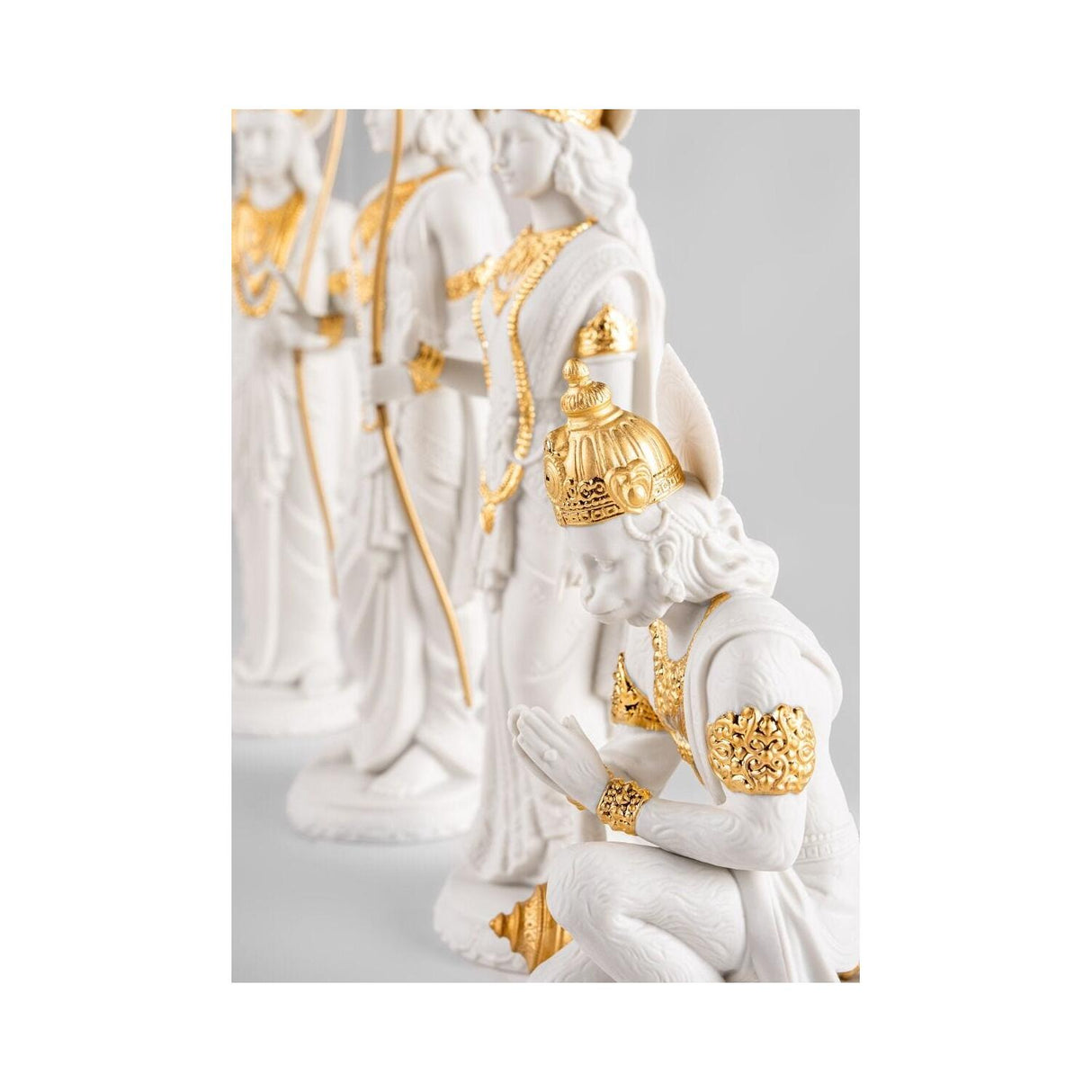 LLADRO' Scultura Hanuman Lustro Oro 19x10cm Porcellana