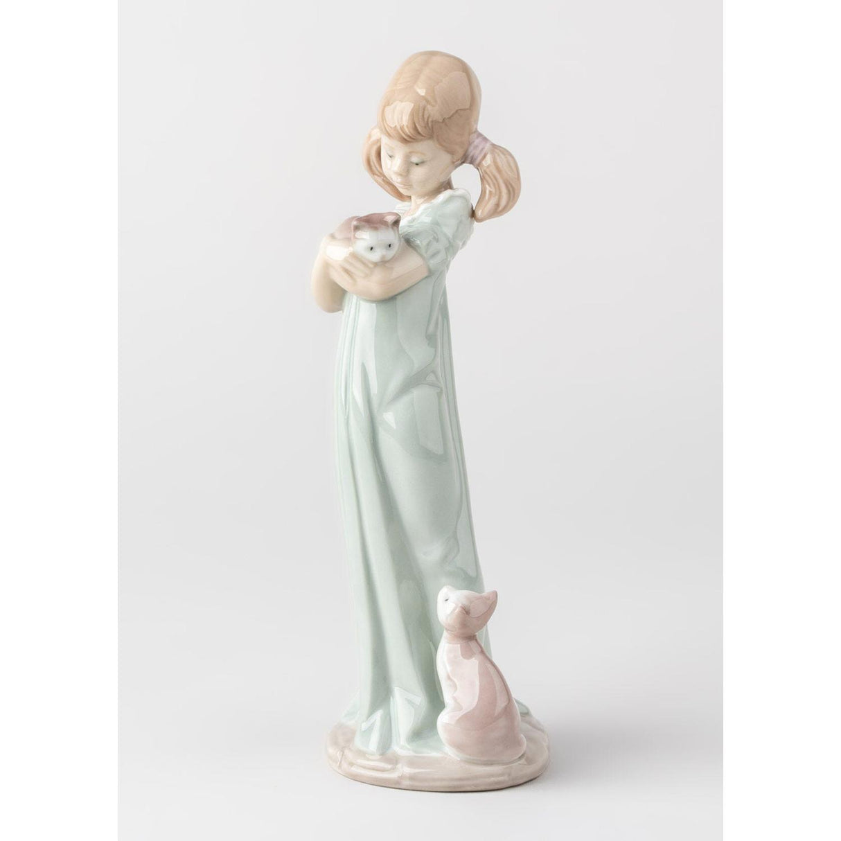 LLADRO' Figurina Ragazza con Gattini 21x7cm Porcellana