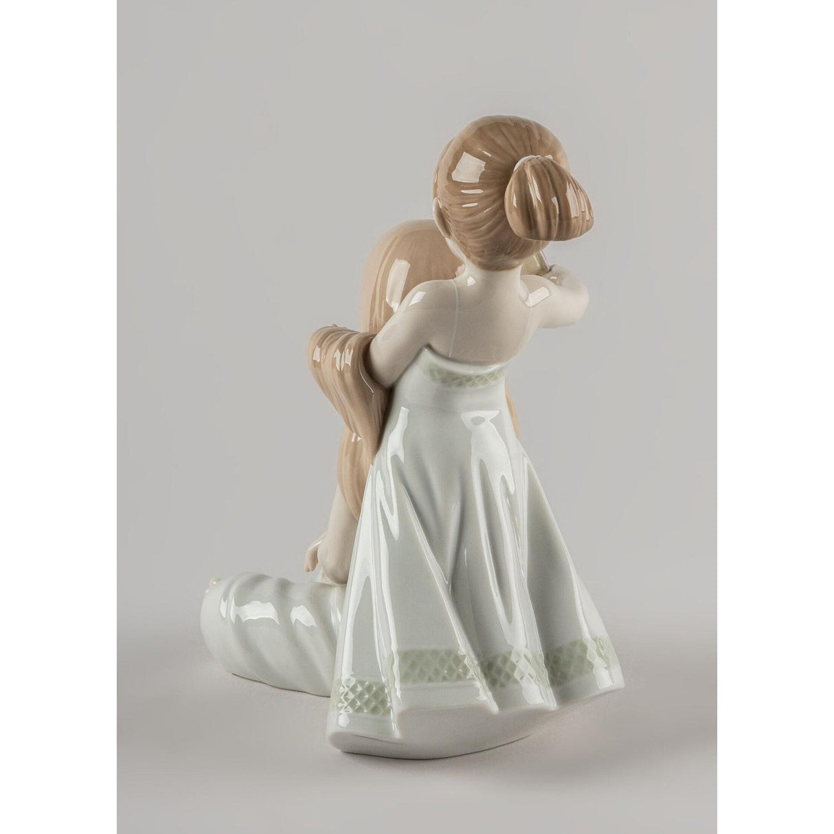 LLADRO' Scultura Pettino I Tuoi Capelli 21x24cm Porcellana