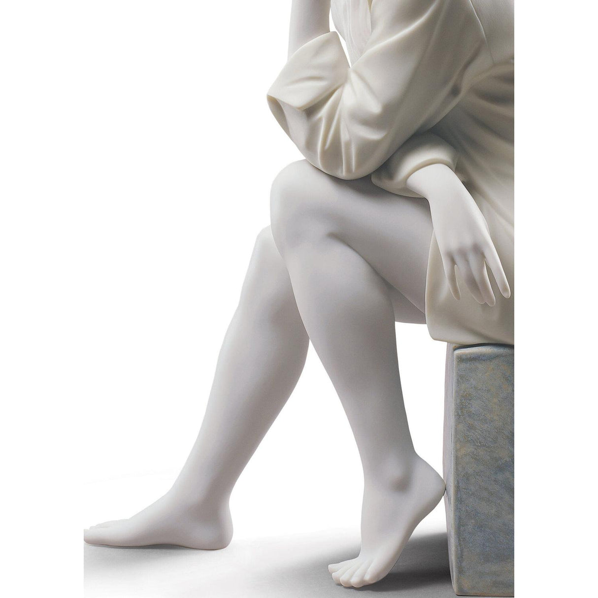 LLADRO' Figurina Donna Un Momento di Tranquillità 37x17cm Porcellana