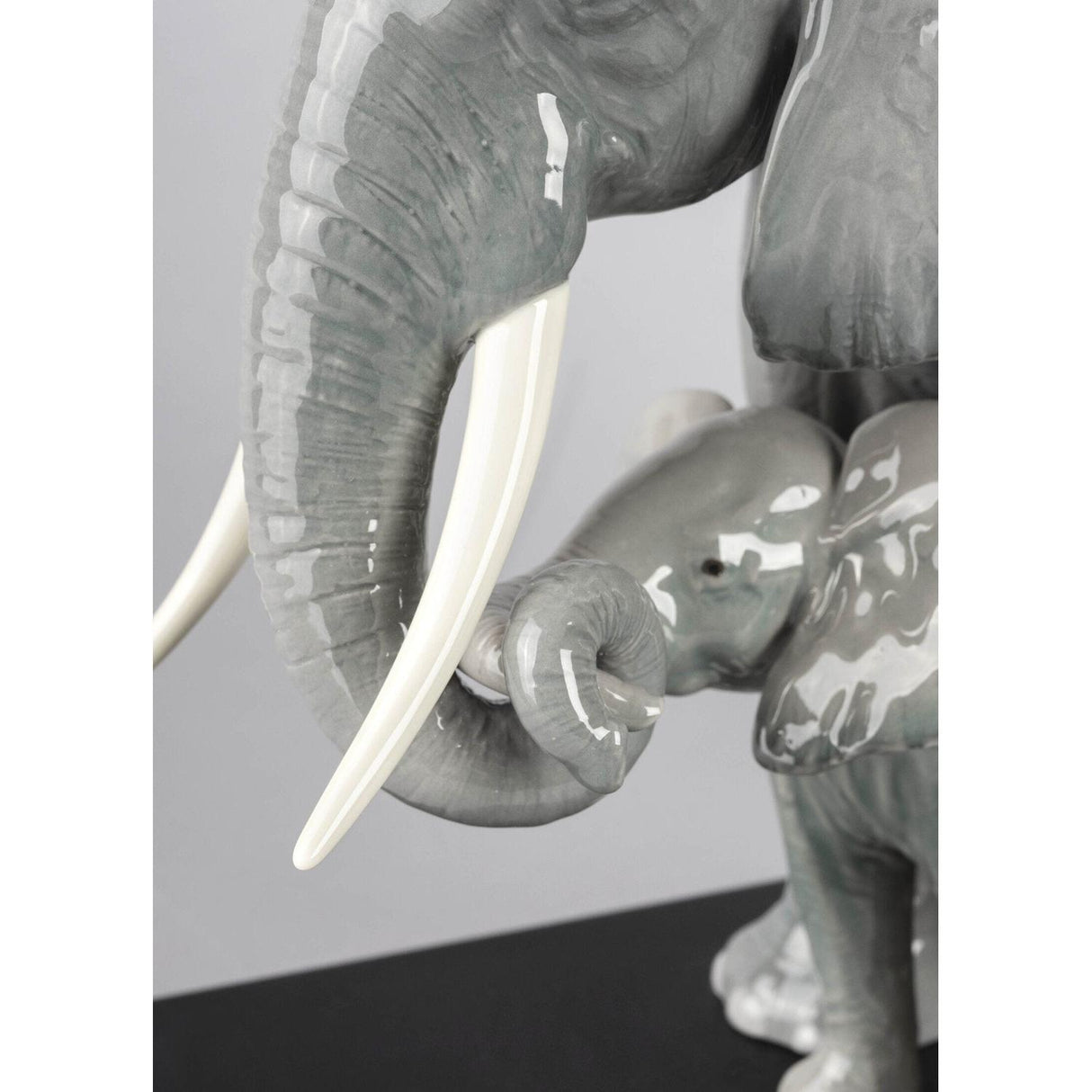 LLADRO' Scultura Elefanti Indicando la Via 29x36cm Porcellana