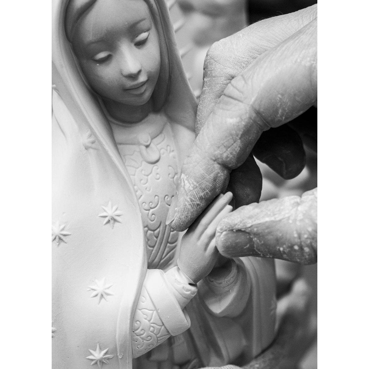 LLADRO' Figurina Madonna di Guadalupe 45x23cm Porcellana