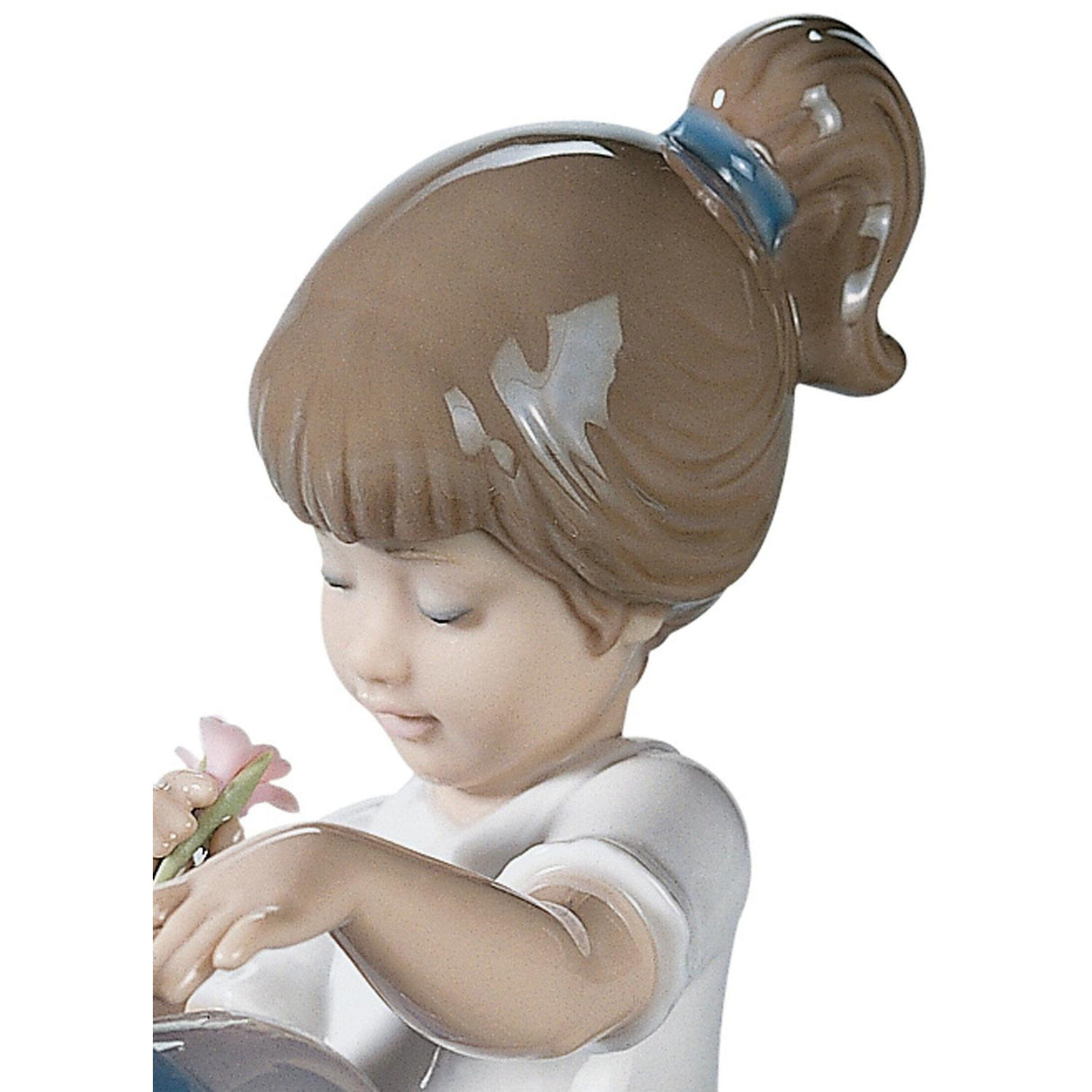 LLADRO' Figurina Bimba Un Tocco D'Eleganza 15x13cm Porcellana