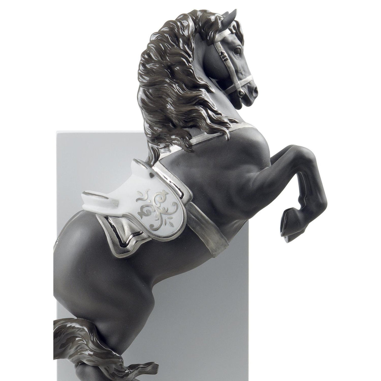 LLADRO' Figurina Cavallo in Courbette Lustro Argento 33x22cm Porcellana
