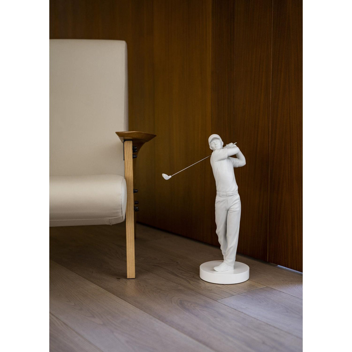 LLADRO' Figurina Campione di Golf Bianco 54x38cm Porcellana