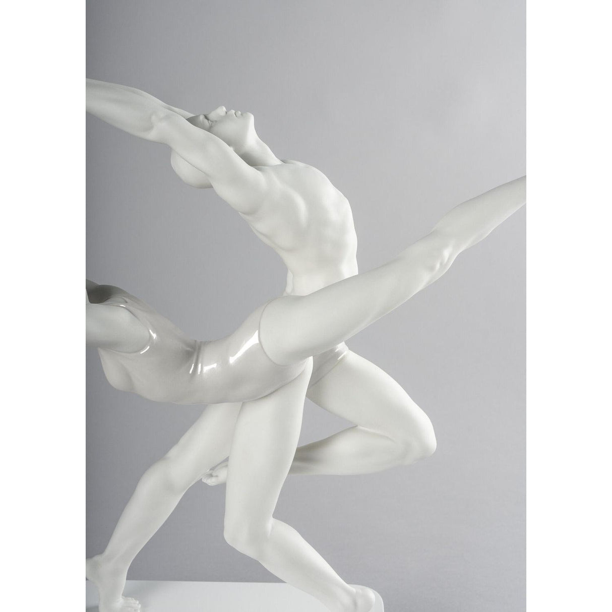 LLADRO' Figurina Ballerini L'Arte Del Movimento 45x49cm Porcellana