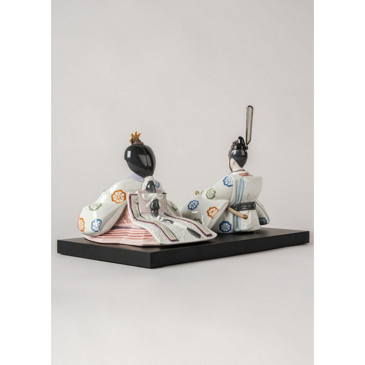 LLADRO' Scultura Hina Dolls Incisione Floreale Serie Limitata 26x41cm Porcellana