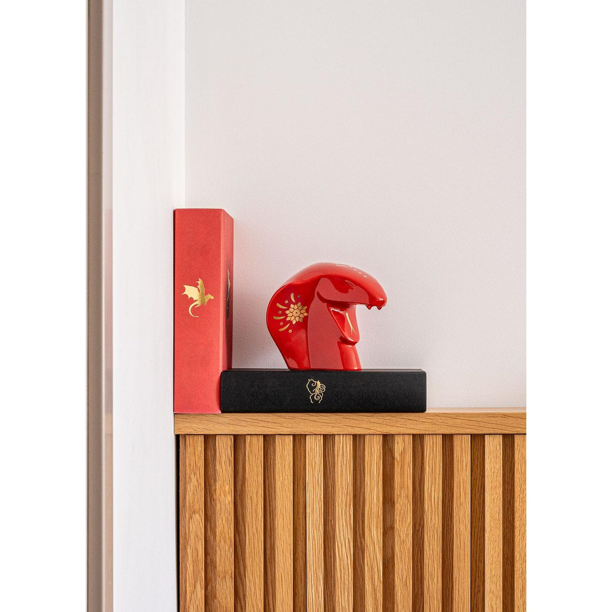 LLADRO' Scultura Il Serpente Rosso Oro 13x15cm Porcellana