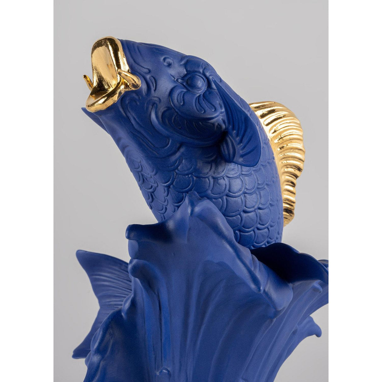 LLADRO' Scultura Carpa Koi Blu Oro Serie Limitata 31x21cm Porcellana