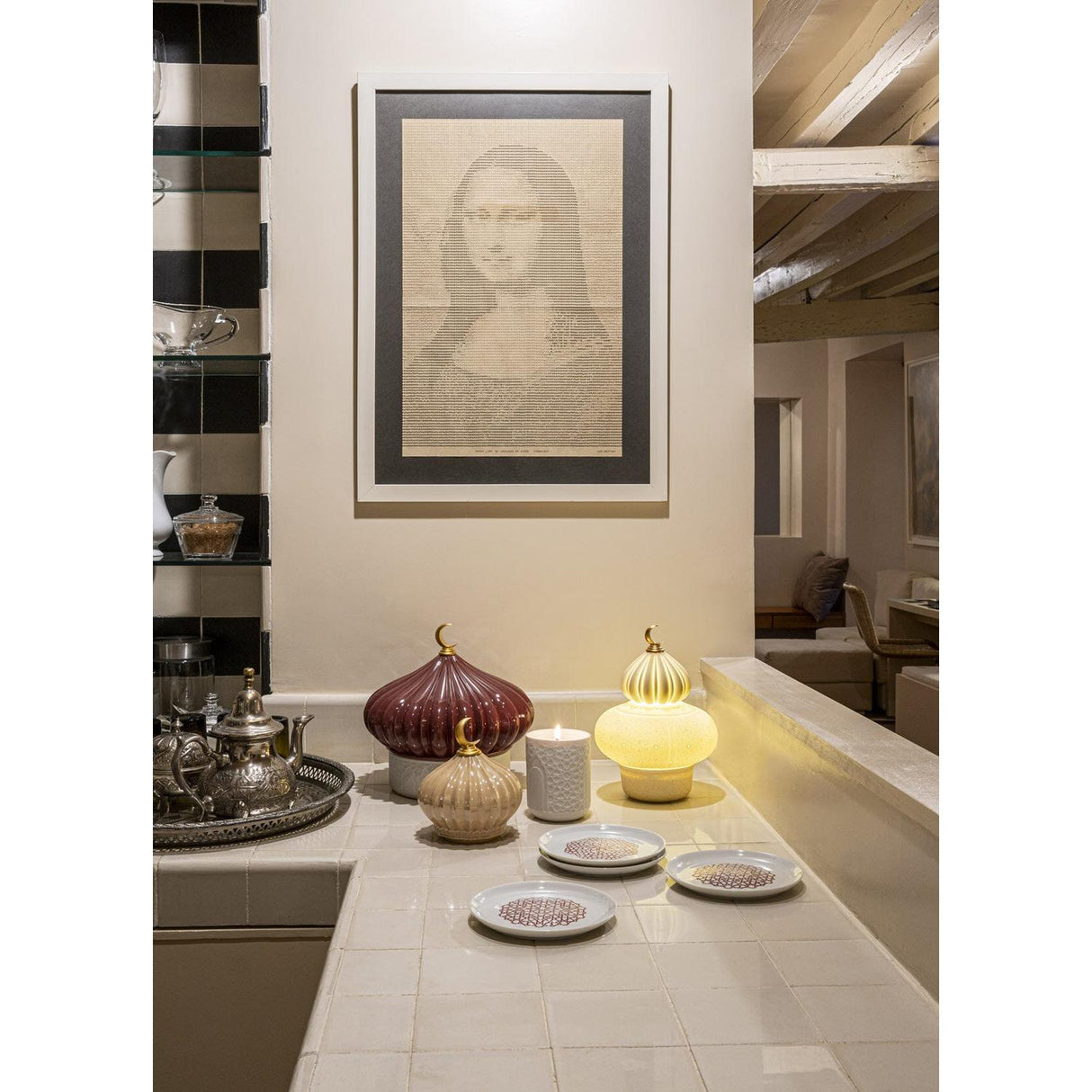LLADRO' Scatola con Piatti Majestic Nights Granata 23x24cm Porcellana