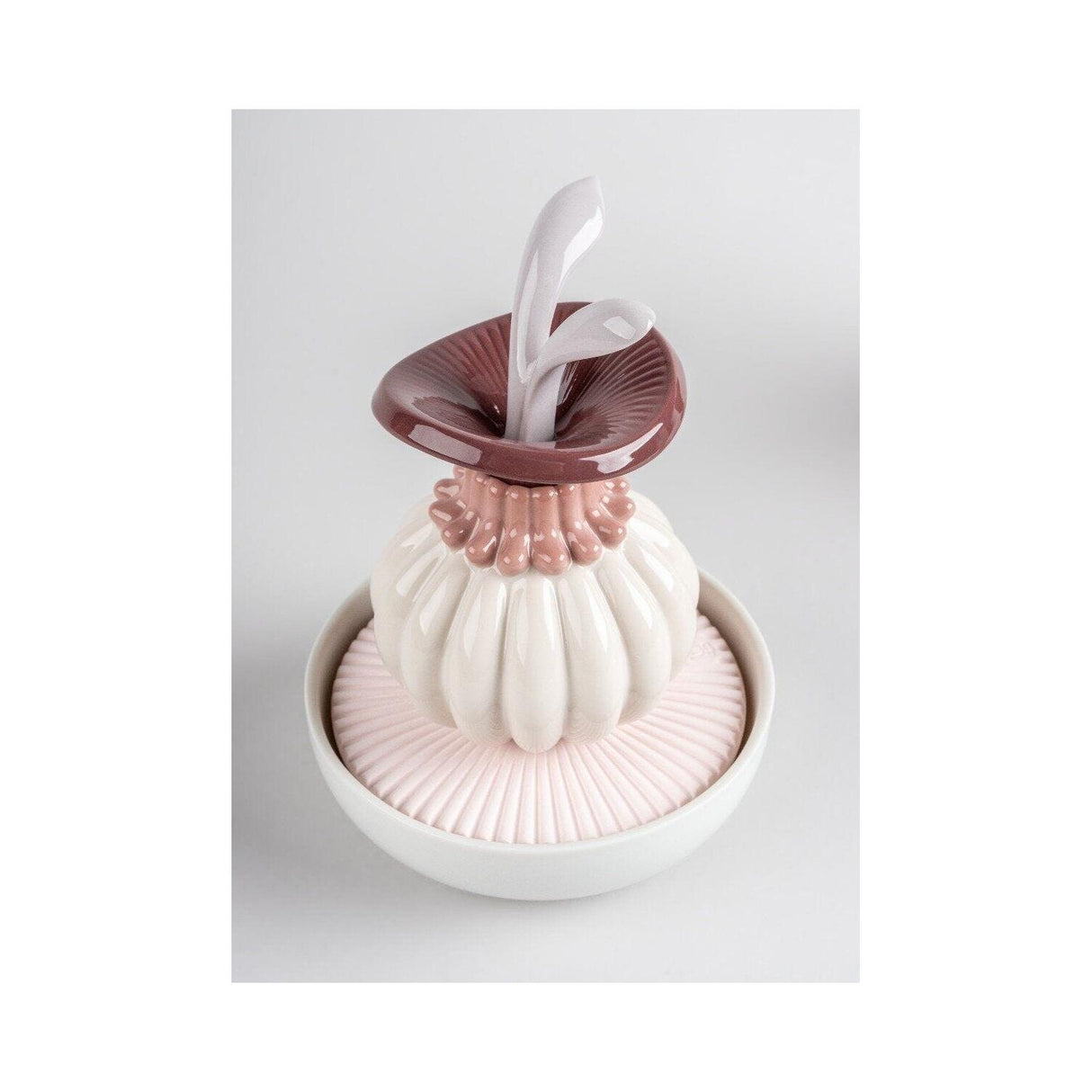 LLADRO' Diffusore di Profumo Fiore Immaginario II Gardens Of Valencia 15x11cm Porcellana