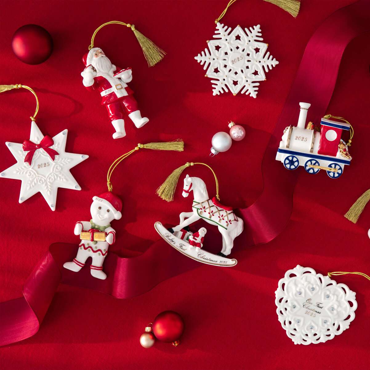 VILLEROY & BOCH Christmas Classics Edizione 2025 Addobbo Stella 11cm Porcellana