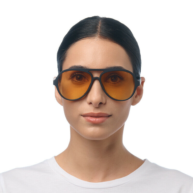 OKKIA Alessio Occhiali da Sole Unisex Goccia Bianco Nero Lenti Gialle