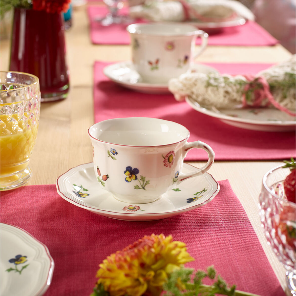 VILLEROY & BOCH Petite Fleur Tazza Te' 200ml con Piattino 15cm Porcellana