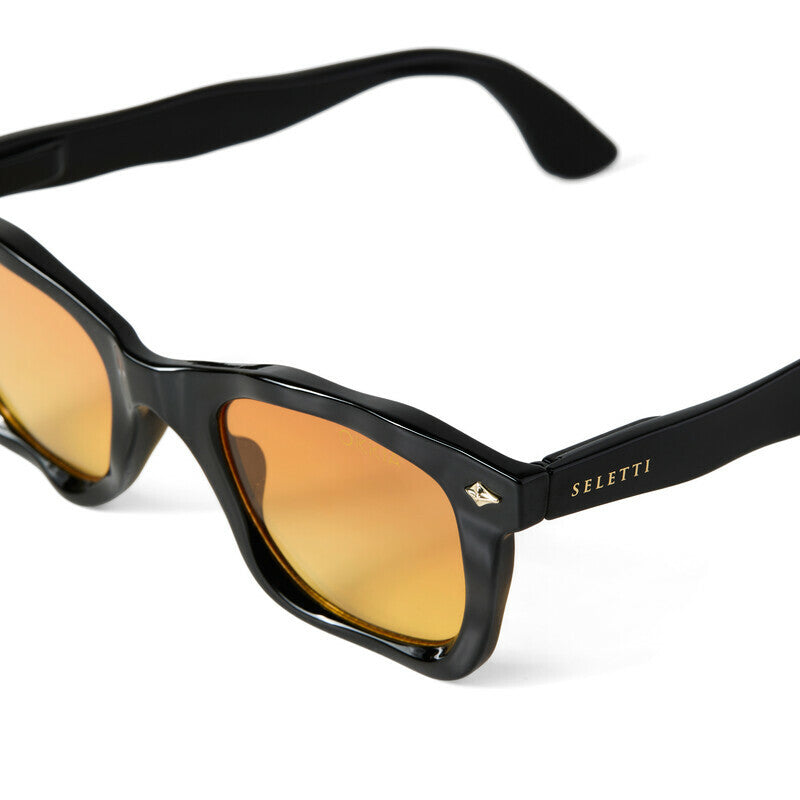 SELETTI x OKKIA Occhiali da Sole Dakota Unisex Neri Lenti Gialle