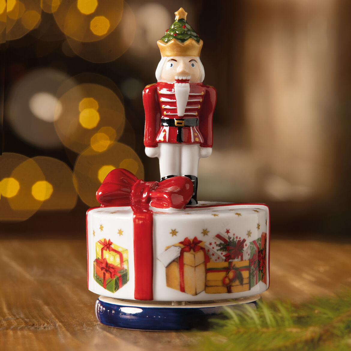 VILLEROY & BOCH Nostalgic Melody Soldatino Schiaccianoci Rotante 9x15cm Natale