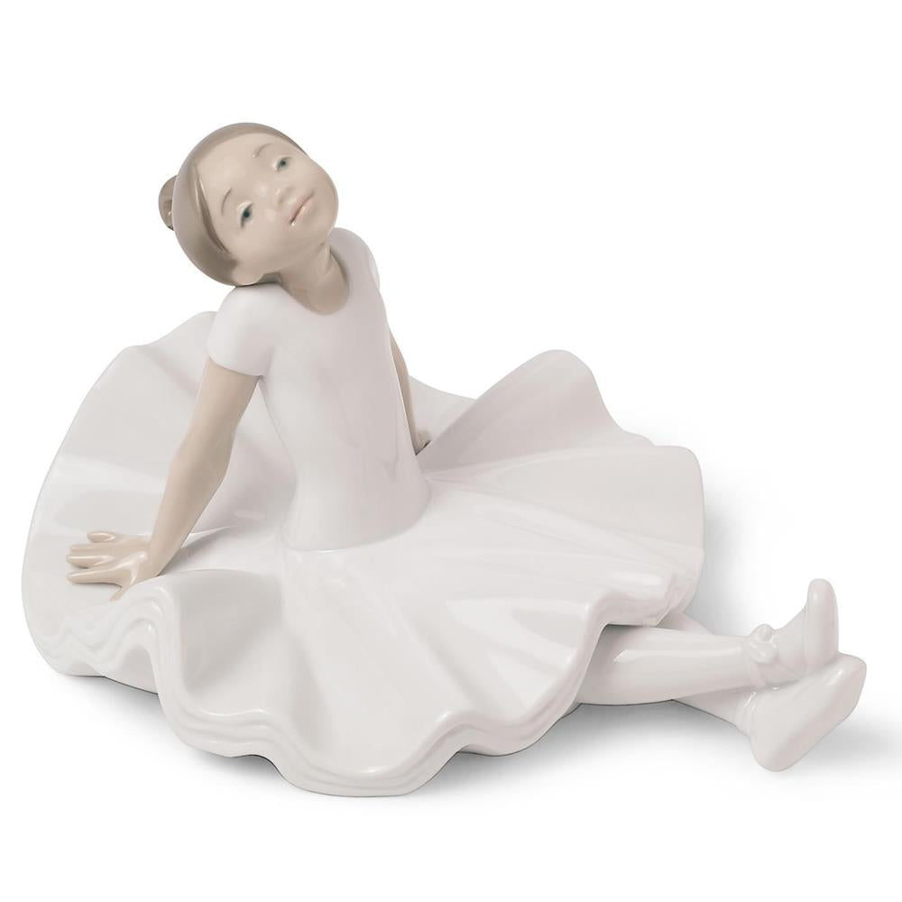 Statuina Ballerina Riposto nelle Prove NAO in porcellana 20x15 cm