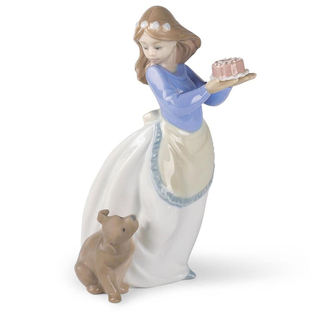 Statuina Bambina con Cane NAO in porcellana decorata 19x12 cm