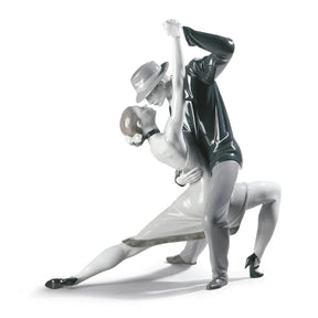 Scultura Tango Appassionato Lladrò in porcellana lucida nera e grigia