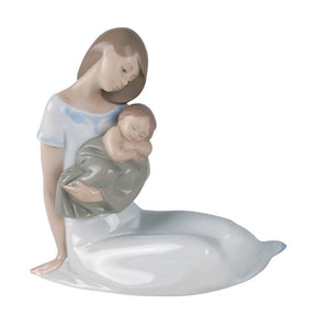 Statuina Madre con Bambino NAO in porcellana decorata a mano 16x18 cm