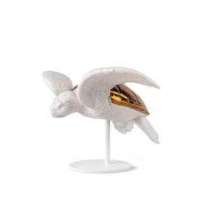 Scultura Tartaruga Marina Lladrò in porcellana bianca e decoro rame 19x33 cm