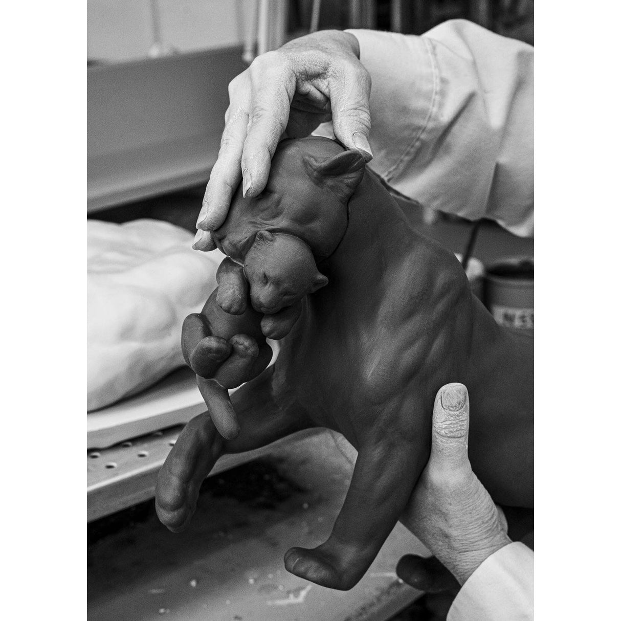 LLADRO' Figurina Pantera Nera con Cucciolo 25x48cm Porcellana