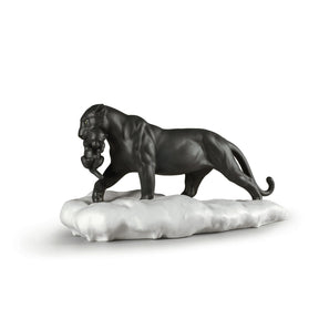 Scultura Pantera Nera con Cucciolo Lladrò in porcellana opaca 25x48 cm