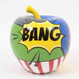 Mela decorativa Drimmer in poliresina con scritta pop art 38 cm