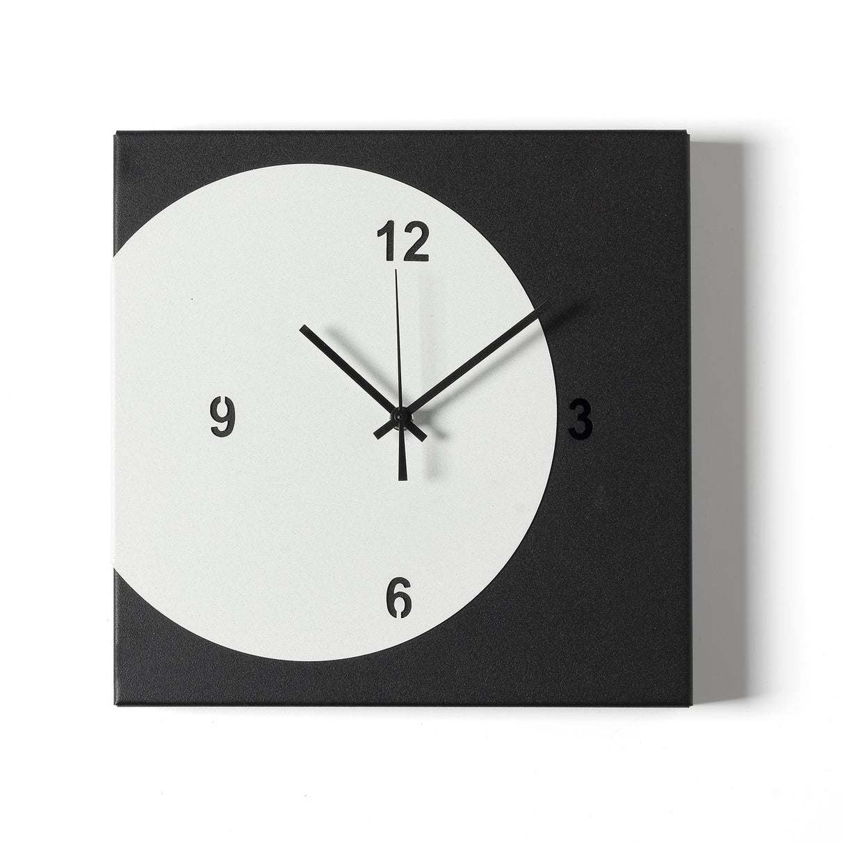 Orologio Ecleo Arti & Mestieri in ferro motivo marmo nero bianco 28x28 cm