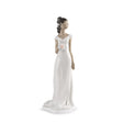 Statuetta Sposa Lladrò in porcellana lucida con bouquet 29x10 cm