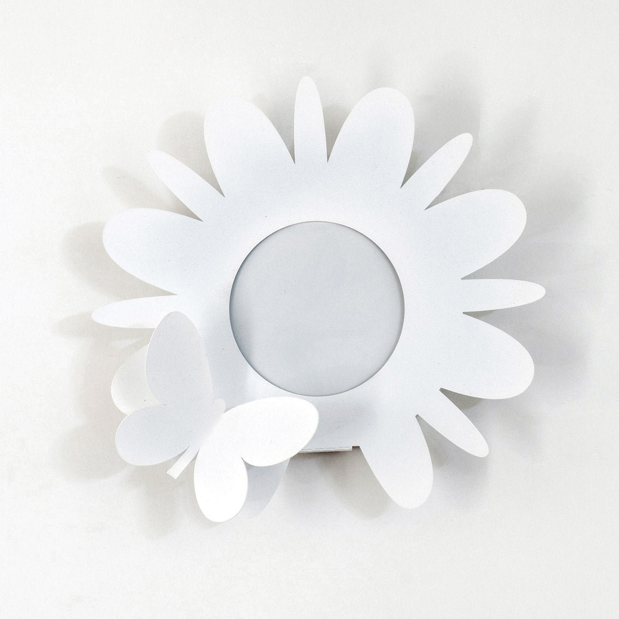 Porta umidificatore Fiorello Arti & Mestieri in metallo bianco design floreale