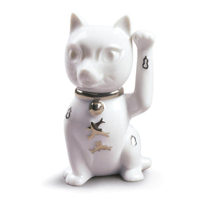 Statuina Maneki Neko Lladrò in porcellana bianca con riflessi argento 11x6 cm
