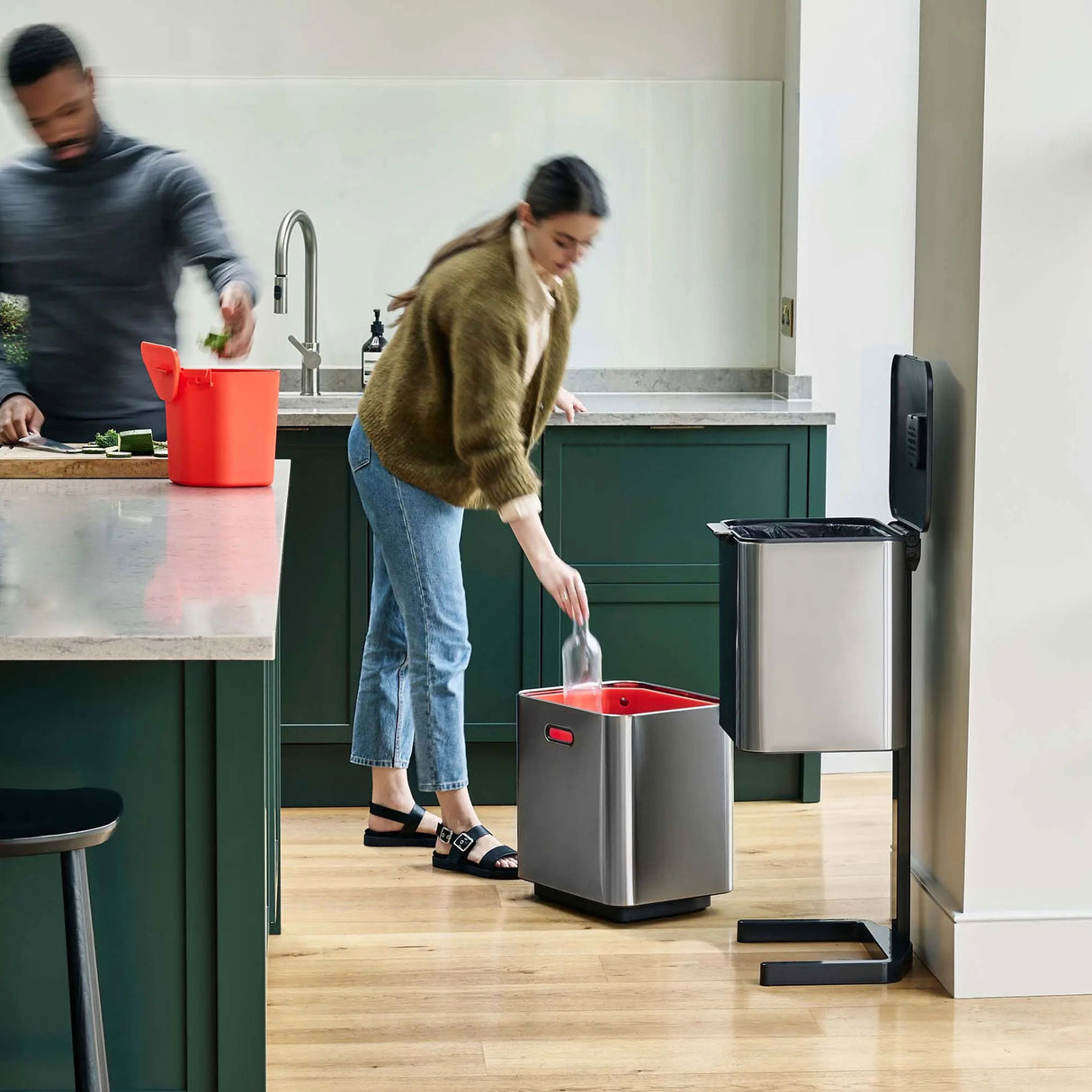 JOSEPH JOSEPH Totem Max Waste Bin 60L Steel 81x40cm