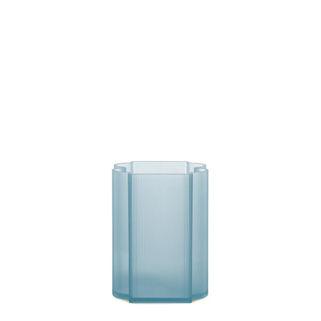 Vaso Okra Kartell in PMMA riciclato azzurro 24x18 cm