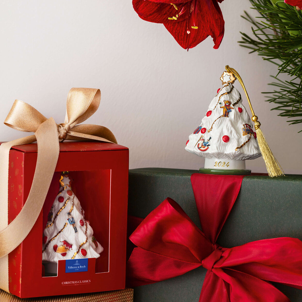 VILLEROY & BOCH Annual Ornaments 2024 Addobbo Albero di Natale 10cm Porcellana