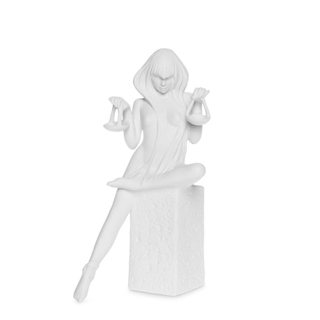 Statuetta Zodiaco Bilancia Christel by Sommer in porcellana bianca 24 cm