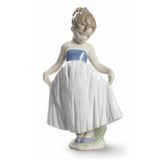 Statuina Bimba Guarda il mio vestito Lladrò in porcellana 20 cm