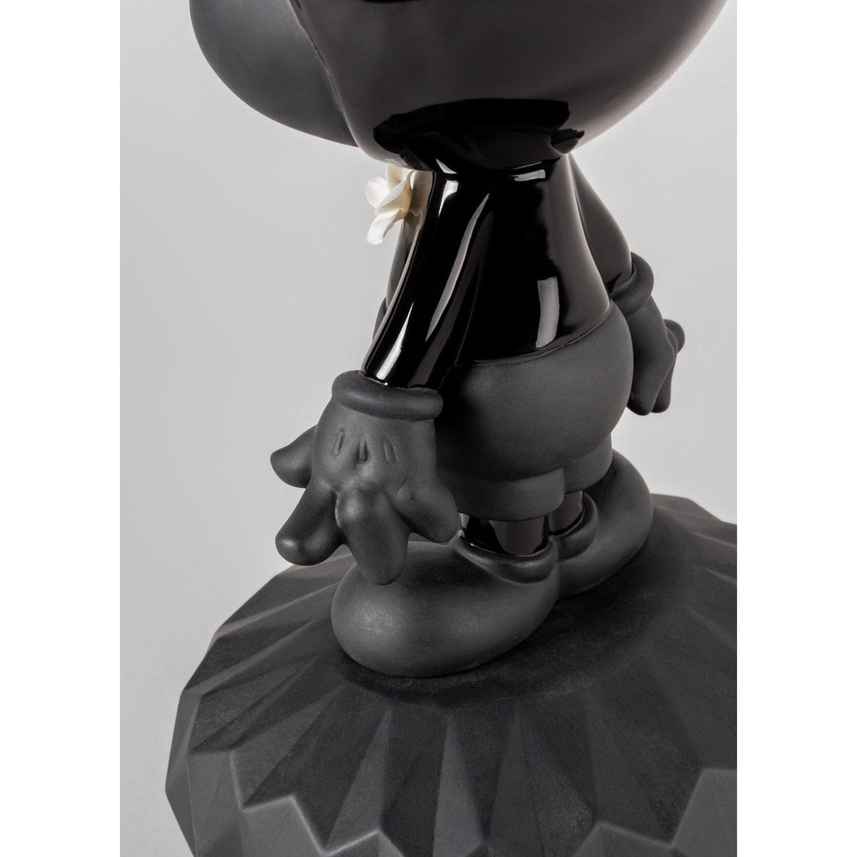 LLADRO' Scultura Mickey Total Black 31x17cm Porcellana
