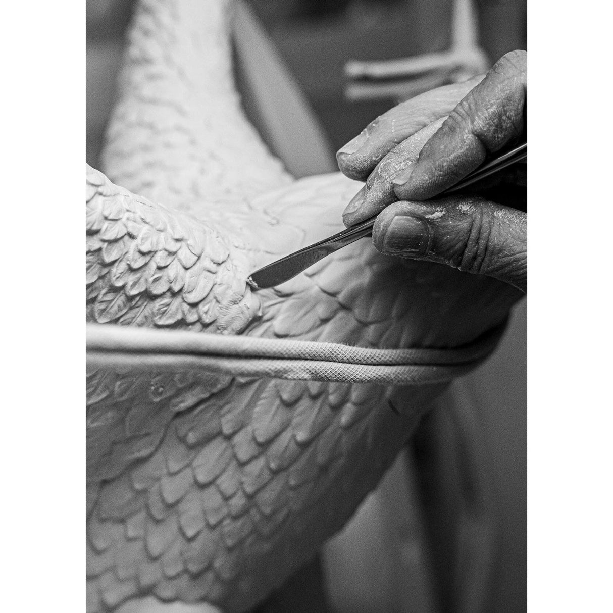 LLADRO' Aquila Bianco Rame 48x57cm Porcellana