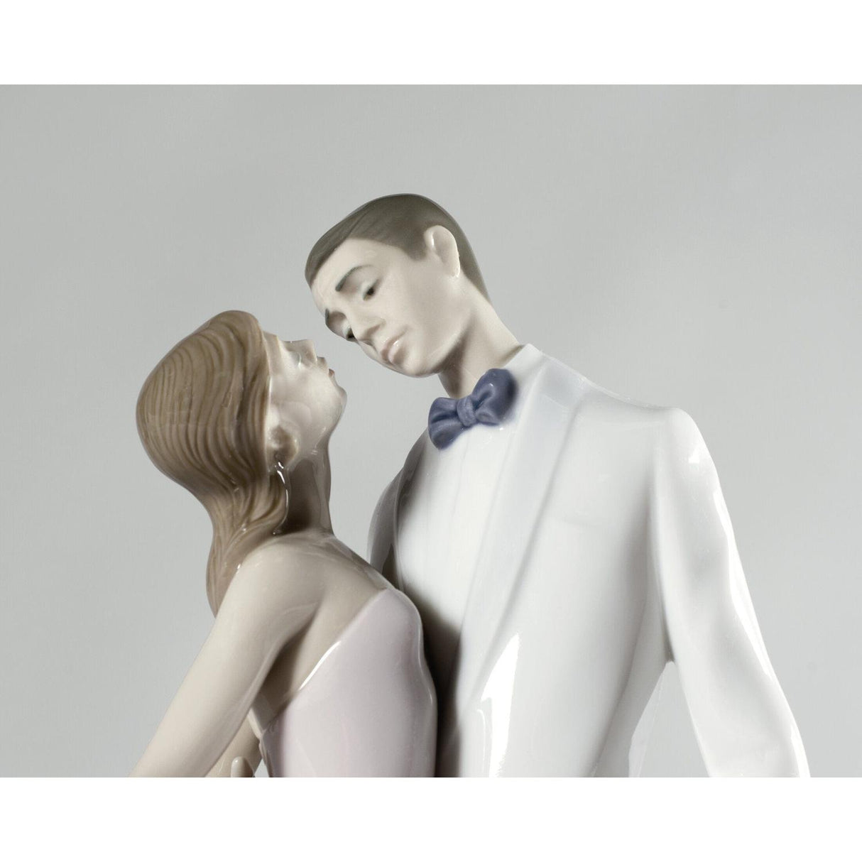 LLADRO' Figurina Coppia Felice Anniversario 32x21cm Porcellana