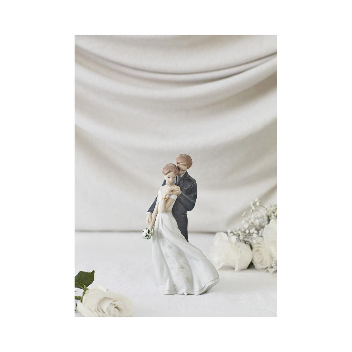 LLADRO' Figurina Amore Eterno 23x12cm Porcellana