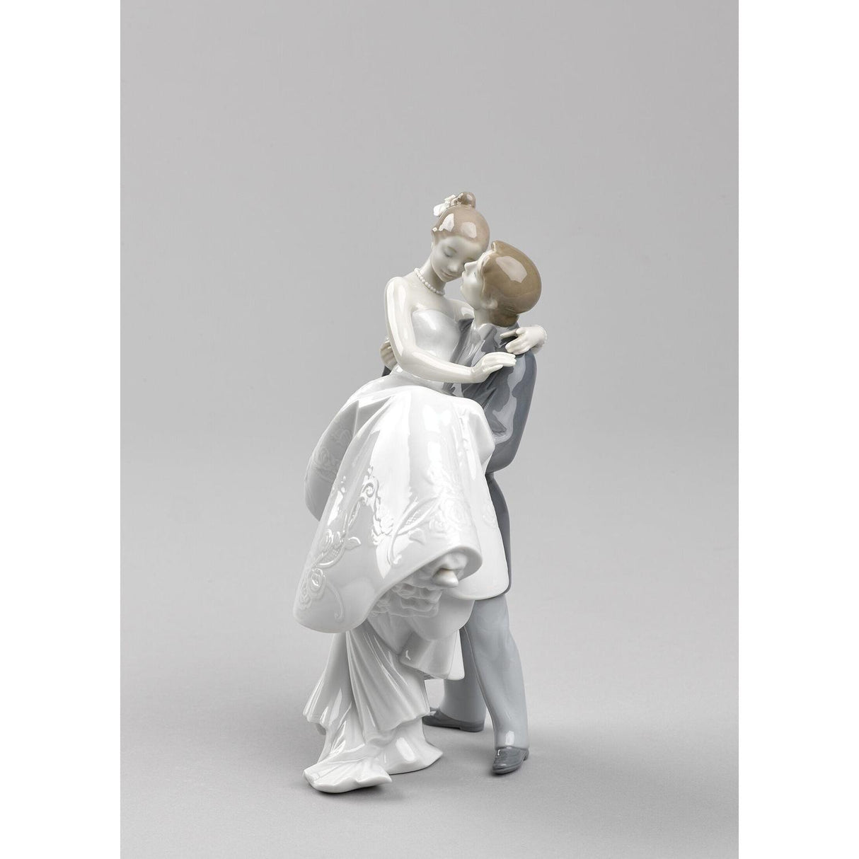 LLADRO' Figurina Coppia Il Giorno Più Felice 27x17cm Porcellana