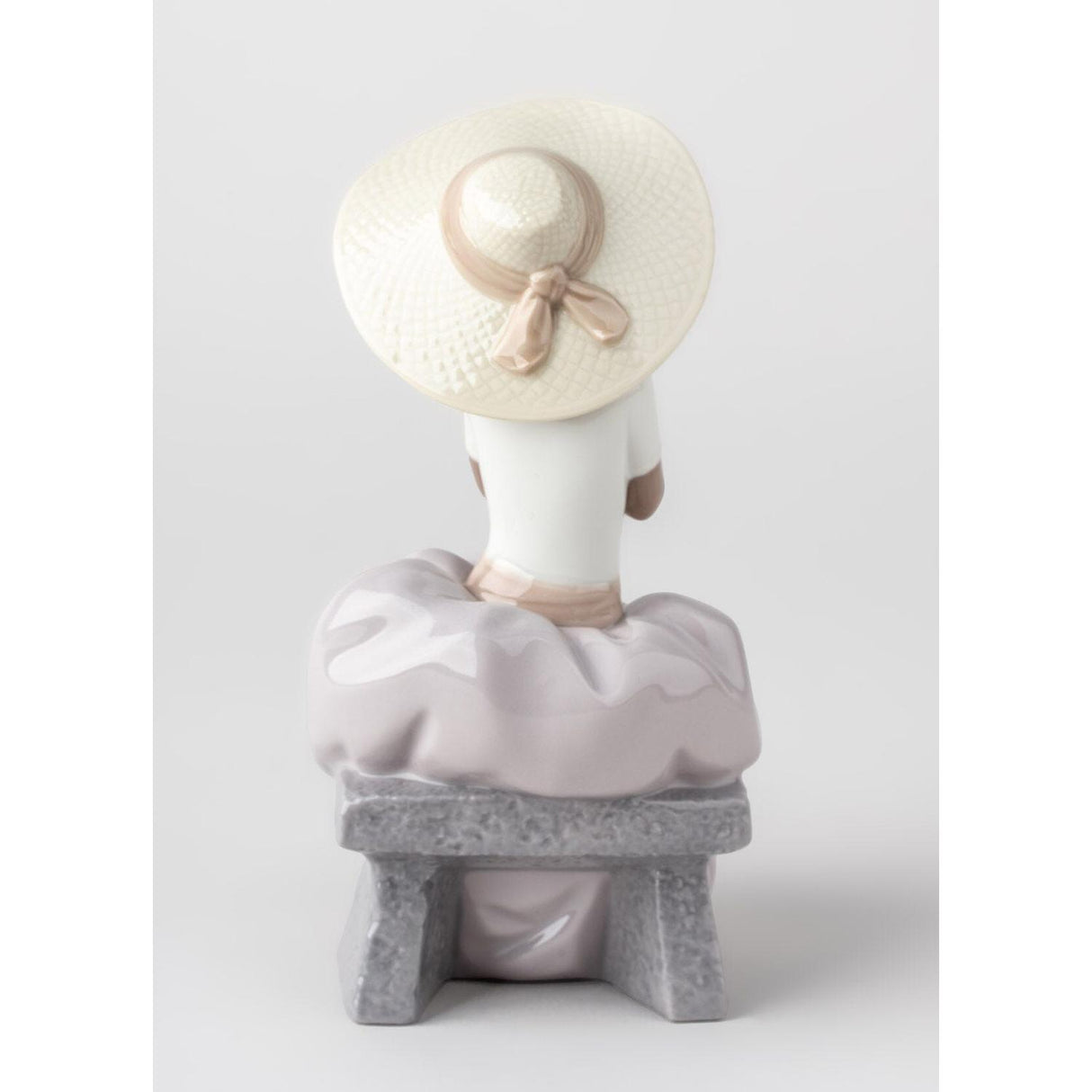 LLADRO' Figurina Ragazza Dolce Fragranza 19x9cm Porcellana