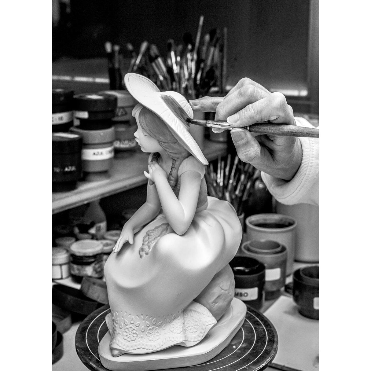 LLADRO' Scultura Bimba E' Arrivata la Primavera 23x11cm Porcellana