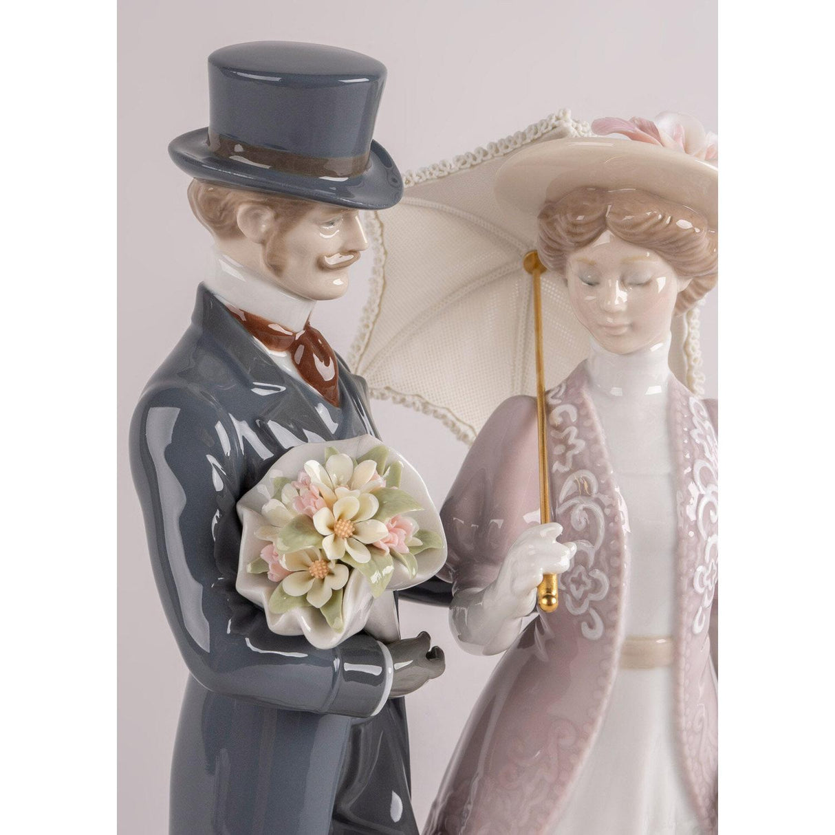 LLADRO' Passeggiata Romantica 33x22cm Porcellana