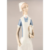 LLADRO' Figurina Infermiera 36x10cm Porcellana