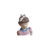 LLADRO' Figurina Bambina con Torta 20x8cm Porcellana